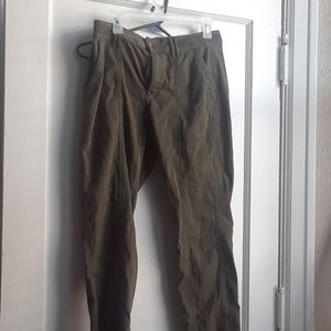 Cargo style white house black market straight crop